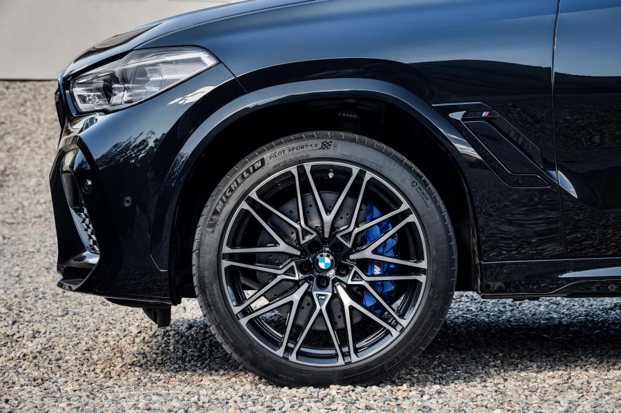 Колеса BMW X6 M Competition (F86) 2019 года  (WW) (фото 41 из 78)